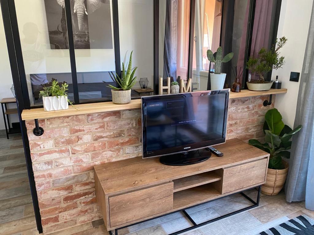Appartement Vue Mer Avec Place De Parking Privee 圣马克西姆 外观 照片