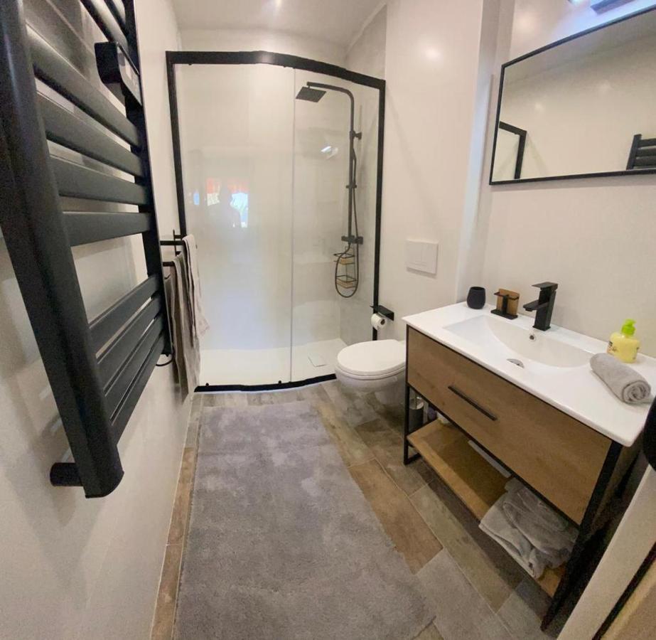 Appartement Vue Mer Avec Place De Parking Privee 圣马克西姆 外观 照片